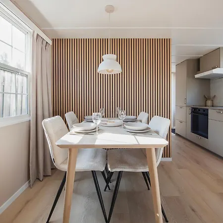 Alpehytte 46, Renovated Nature Retreat! Efteling & Beekse Bergen Oisterwijk